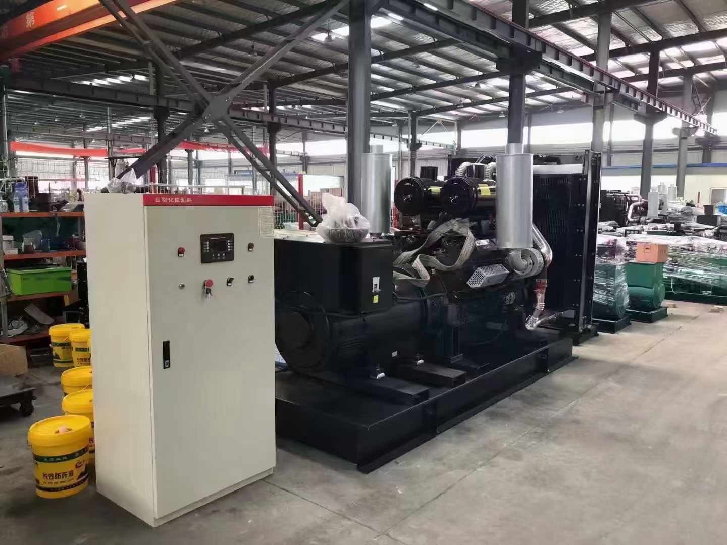 竞秀发电机2000kVA 负载需要多大的电缆？