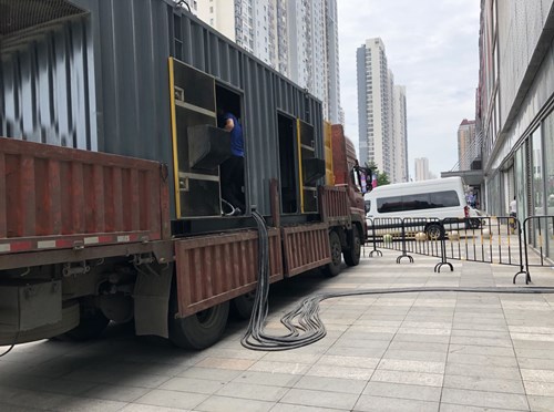 竞秀柴油发电机空气滤清器在不同季节的更换周期是否有差异？